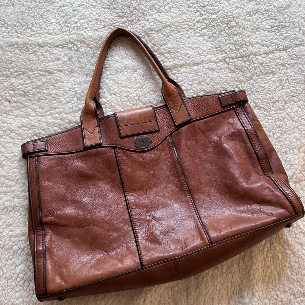 Fossil leather bag